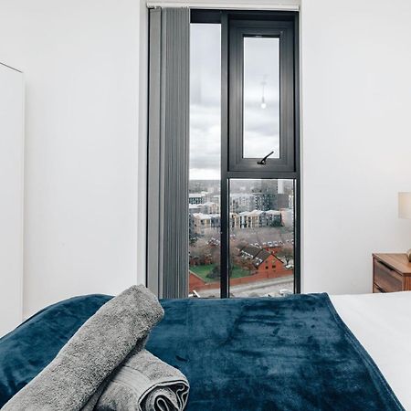 Luxury 2 Bedroom Apartment, Broad Street Birmingham Dış mekan fotoğraf