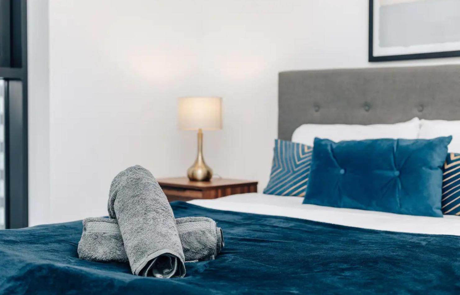 Luxury 2 Bedroom Apartment, Broad Street Birmingham Dış mekan fotoğraf