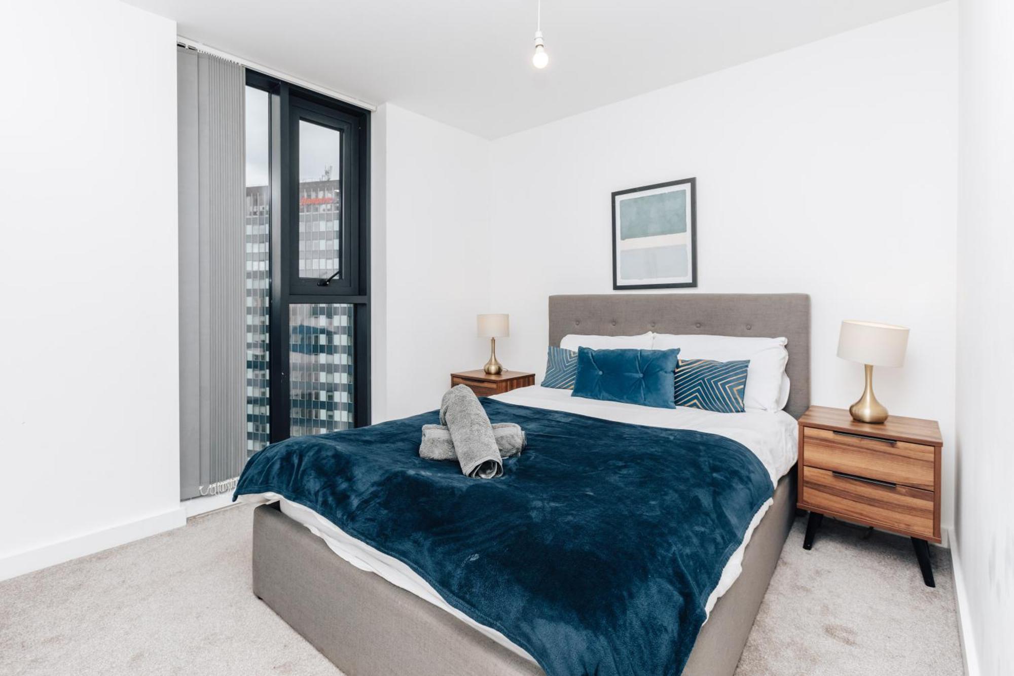 Luxury 2 Bedroom Apartment, Broad Street Birmingham Dış mekan fotoğraf